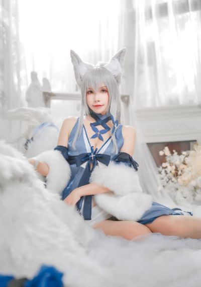欧美宽松版牛仔裤街拍_BD英语在线视频播放