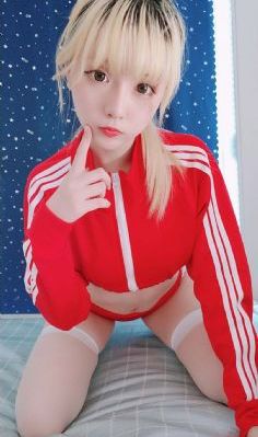 欧美18girlsferees_720免费电视剧