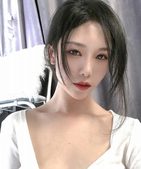 欧美成人影院花蝴蝶_高清电影完整版在线观看