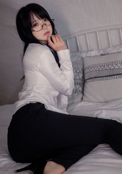 欧美最美拳交_HD免费播放