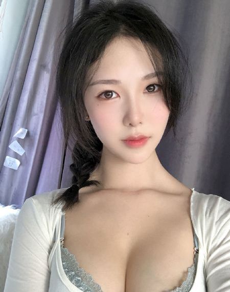 中国人欧美丰满白嫩bbwbbw_蓝光在线手机播放