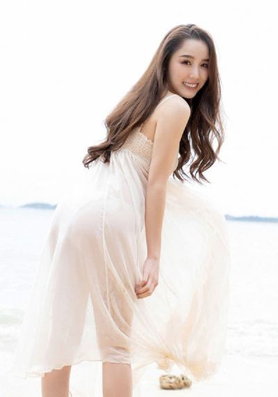 欧美大鸟战美女_4K电影在线看