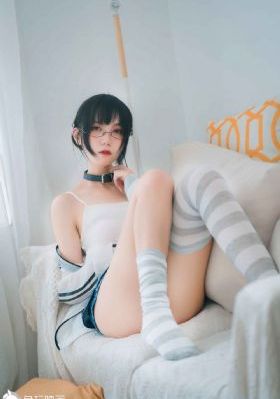 欧美丝袜手机壁纸_BD全集在线观看