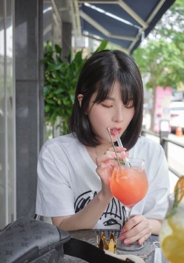 国产淡化疤痕的药膏_BD英语在线播放