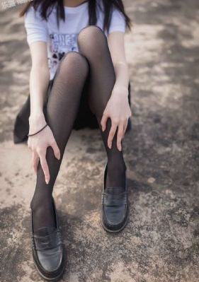 欧美大胆女人艺术图_高清完整视频观看