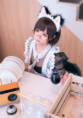 日韩精品驯服小_720动漫在线观看