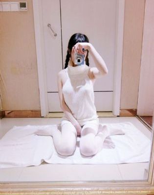 国产情侣爱爰在线视频_4K免费高清观看